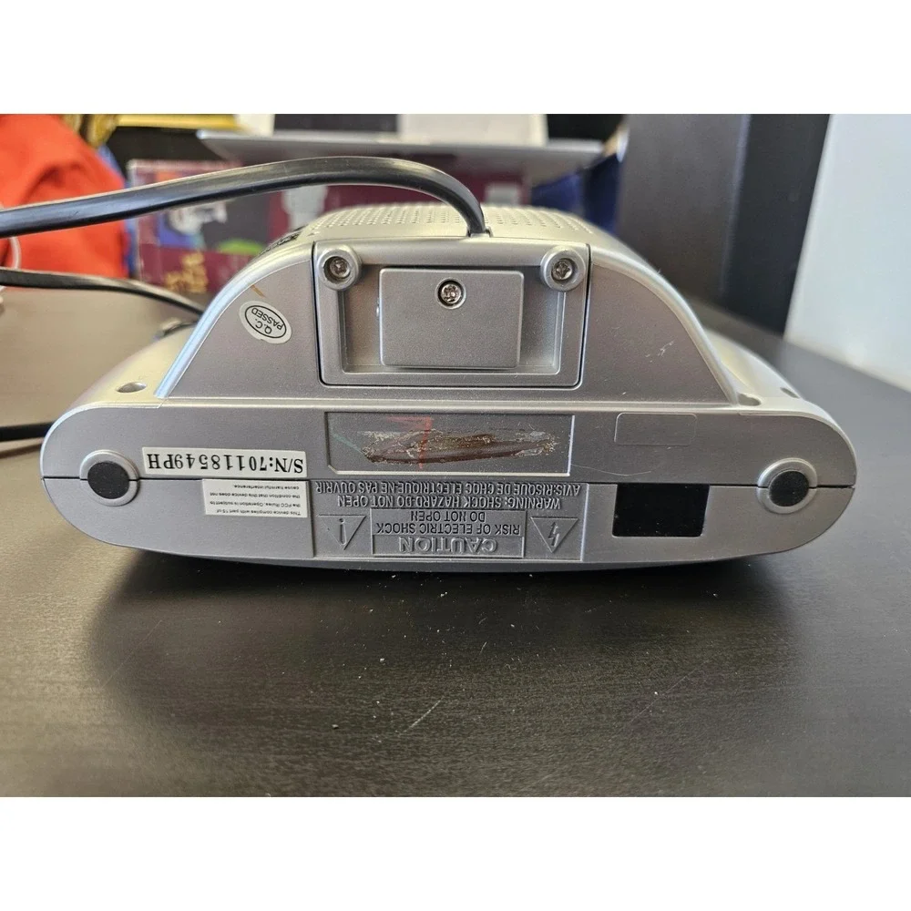 Emerson Research Alarm Clock AM/FM Radio Smart Set Time Projection Model CKS3516
